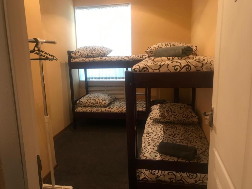 Desyatinnaya Hostel كييف الغرفة الصورة