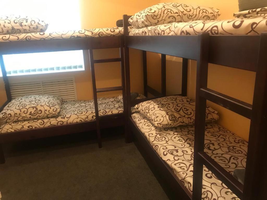 Desyatinnaya Hostel كييف الغرفة الصورة